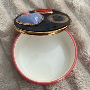 Anthropologie “O” Initial Gold and Blue Heart and Lips Trinket Box NWT